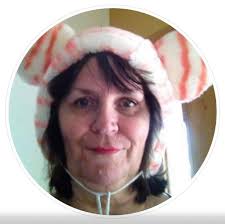 James Talbert (1856-1921) and Mary Elizabeth Martin (1869-1950) had 6  children. They divorced before 1910 and she married Frank Dodds. James was  committed to the local mental hospital where he died. He