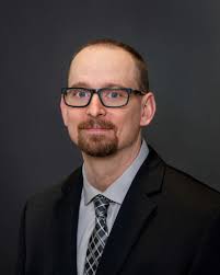 Congrats to Cardiothoracic Surgeon Nicholas Engstrom, M.D., and his team  for receiving the 3-Star rating—the highest possible—in the new Society of  Thoracic Surgeons Multiprocedural category! This rating covers outcomes  across the full