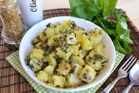 Come lessare le patate in 3 minuti ecco come lessare le patate in 3 minuti, evitando i lunghi tempi necessari per la cottura sul fornello con bollitura in acqua calda.già in diverse ricette di tempo fa vi ho spiegato come ho fatto a far cuocere le verdure in pochi minuti, come nella parmigiana bianca di zucchine o la parmigiana di melanzane ora, alcuni di voi mi avete scritto su come poter. Ricette Con Patate Lessate Gallerie Di Misya Info