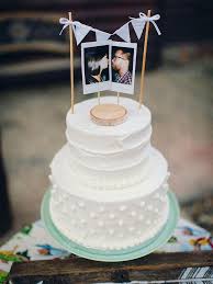 Keep Shakin It At Your Wedding With This Diy Polaroid Picture Wedding Cake Topp Wedding Cake Topper Diy Funny Wedding Cake Toppers Wedding Cake Toppers Unique