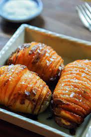Nyt Cooking There May Never Be A Better Book Title Than Aristocrat In Burlap A Dramatic Biography Of The I Recipes Hasselback Potatoes How To Cook Potatoes