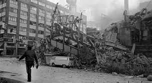 Jun 23, 2021 · pasadizos de un supermercado en lima a raíz del sismo de 6.0 en mala. Temblor De 1985 La Destruccion Y El Sismo Que Cambio La Imagen De La Cdmx Infobae