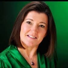 Tessa Barnard's Instagram, Twitter & Facebook