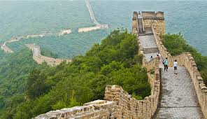 chinese muur moet veertig centimeter naar rechts