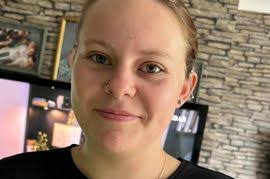 This homeless man scoured the streets to return a woman's lost handbag...  now she wants to put a roof over his head