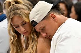 Patrick Mahomes Shares Personal Moment With Brittany Mahomes on Sunday -  Athlon Sports