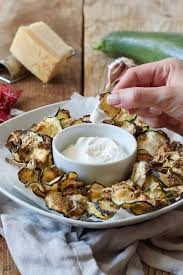 Knusprige Zucchini Chips Rezept Sweets Lifestyle Rezept Chips Rezept Rezepte Zucchini Chips