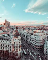 La población del área metropolitana de madrid se calcula en alrededor de 6,5 millones. City Best Views Op Instagram Madrid Spain Madrid Ispaniya Junwelt Have Your Ever Visi Madrid Travel Spain Travel Spain Photography