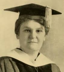 Julia Nutt's Instagram, Twitter & Facebook