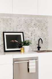 a light home in australia via est