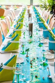 13 Decorations De Tables De Mariage Hautes En Couleur Deco Mariage Fait Main Table Mariage Decoration Table Mariage