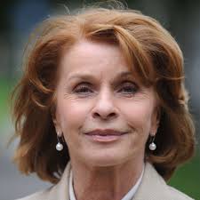 Alle sendungen und spielfilme der nächsten wochen mit senta berger. Senta Berger Wird 75 Stars