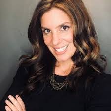 Holly Giordano's Instagram, Twitter & Facebook