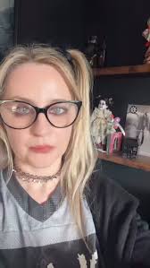 What album has the best cover art??, Those of you that buy the records or  CDs will feel this more 🎵🖤 , To quote Bon Jovi