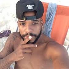 Stream Derick William music