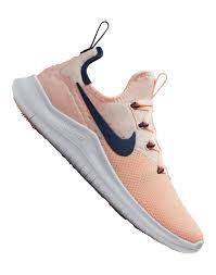 Tr2102 is a international flight operated by tiger airways. Nike Womens Free Tr 8 Orange Life Style Sports