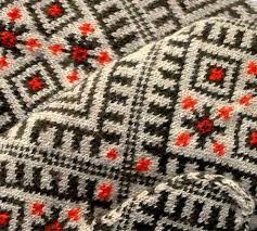 Mittens are a very important part of several latvian traditions. Knit Latvian Mittens Global Twin Cities