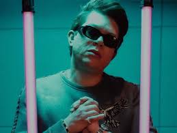 | esquema preferido, volta comigo bb, piseiro, não pode se apaixonar, me chama mozão, quero amor que fica, deixa eu ser o teu amor, só fingi Krjqiz570ranvm