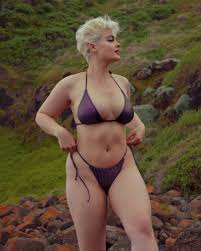 Become a patron of stefania ferrario today: Stefania Ferrario No Twitter Down On The Coastline