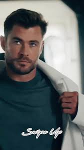 Chris Hemsworth BOSS BOTTLED #chrishemsworth #chrishemsworthinterview  #chrishemsworththor #chrishemsworthgq #chrishemsworthwife #USA