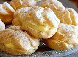 Blanchisse Incorporer Rapidement La Farine Ajoutez La Preparation Au Lait Et Delayer Jusqu A Obtentio Recette Facile Creme Patissiere Facile Choux A La Creme