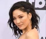 20 Celebrities That Are Still Loving The Lob Lobs Seem To Have Become The Go To Hairstyle Of Not Only Long Hair Styles Medium Length Hair Up Trendy Hairstyles