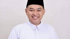 SOSOK Abdul Azis, Wakil Ketua DPRD Cianjur yang Diberhentikan dari  Posisinya, Diganti Rustam Effendi