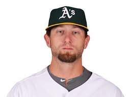 White Sox's Mark Buehrle called Athletics' Dallas Braden to congratulate  him