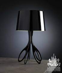 this table lamp is an elegant objet d art and a practical essential that no home is complete without the lamp s scul moderne stehlampen lampendesign stehlampe