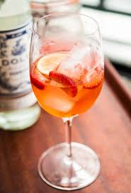 Strawberry Spritz David Lebovitz Strawberry Spritz In 2020 Spritz Strawberry Aperitif