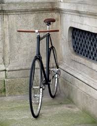 Pin Von Mrr Drgn Auf Bikesdesign Fixie Fahrrad Fahrrad Fahren Fahrrad Design