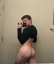 TW Pornstars - Michael 🌓. Twitter. My birthday is in four days, anyone  wanna eat some cake. 1:22 AM - 27 Dec 2021