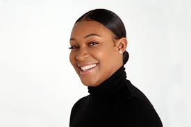 Monique Lane's Instagram, Twitter & Facebook