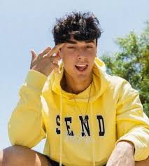 How tall is bryce hall? at the moment, 28.01.2020, we have next information/answer Bryce Hall Height Weight Age Net Worth Dating Bio Facts