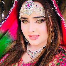 Nadia Gul: albums, songs, concerts