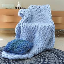 couverture de bebe geante en merinos couverture chunky plaid geant couverture chunky tricote main grosse laine afghan blanket knitted blankets blanket
