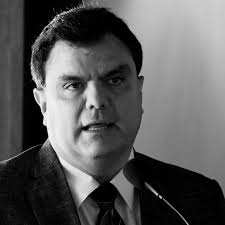 No compr3n entradas a los rev3ndedores. Ayudemos a ac4bar con esta  práctica". —GERARDO PAIZ (Declaraciones en la Red)