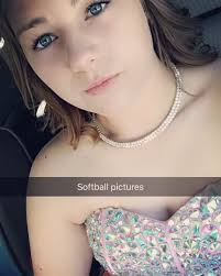 Stefanie Huggins (@huggins2322)