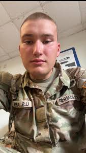 𝐇𝐨𝐦𝐞𝐭𝐨𝐰𝐧 𝐟𝐫𝐢𝐞𝐧𝐝𝐬, 𝐥𝐢𝐟𝐞𝐥𝐨𝐧𝐠 𝐦𝐞𝐧𝐭𝐨𝐫𝐬 🇺🇸 The  enduring professional relationship between Command Sgt. Maj. Jasen Pask,  the State Command Sergeant Major of the 𝐅𝐥𝐨𝐫𝐢𝐝𝐚 𝐀𝐫𝐦𝐲  𝐍𝐚𝐭𝐢𝐨𝐧𝐚𝐥 𝐆𝐮𝐚𝐫𝐝 (FLARNG), and ...