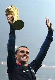 2018 russia world cup : Antoine Griezmann Of France Lifts The World Cup Trophy Following The Antoine Griezmann Griezmann World Cup Trophy