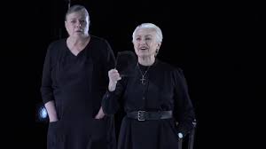 Eingeleitet, übersetzt und erläutert von manfred fuhrmann. Bernarda Albas Haus Trailer Schauspiel Stuttgart Youtube
