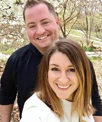 The Dunne Duo: Nichole '09 and Jay '07