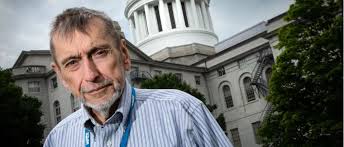 Mal Leary, the longtime dean of Main's political press corps, dies at 72