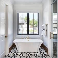 This is one of the most ubiquitous baseboards that you may come across when you drop in on your friends' house. Black Bathroom Baseboards Design Ideas