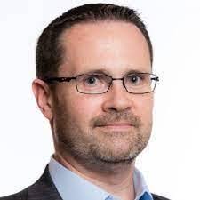 Andrew Downard's Instagram, Twitter & Facebook