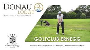 Ein golfplatz ist ein areal, auf dem golf gespielt wird. Golf