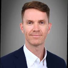 Professional advice intertwined with luxury hotel anecdotes