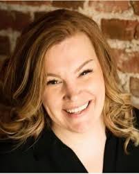 Amanda Chastain's Instagram, Twitter & Facebook