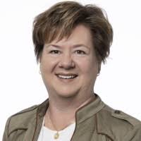 90+ "Pam Bolton" profiles