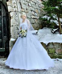 Maybe you would like to learn more about one of these? Brautkleid Pronovias Brautkleid Hochzeitskleid 34 36 38 40 Xs S M L Pronovias Gebraucht 490 Euro Vhb Pronovias Brautkleid Brautkleid Braut